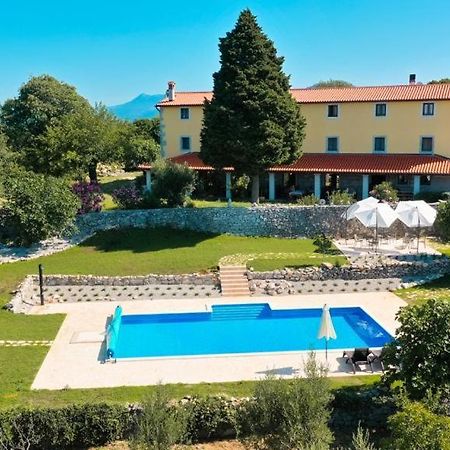 Villa Calussovo Ripenda Kras 외부 사진
