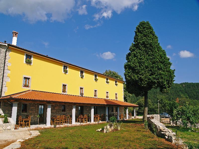 Villa Calussovo Ripenda Kras 외부 사진
